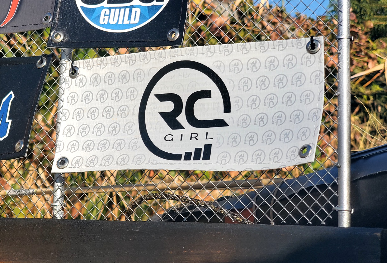 Mini Bannerz - RC Girl